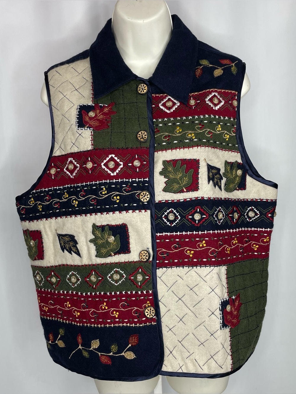 Expressions Vintage 90s Wool Patchwork Embroidered Vest L Folk Art